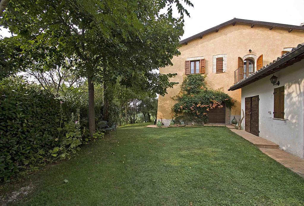 Casale Del Monsignore Spoleto Exterior foto